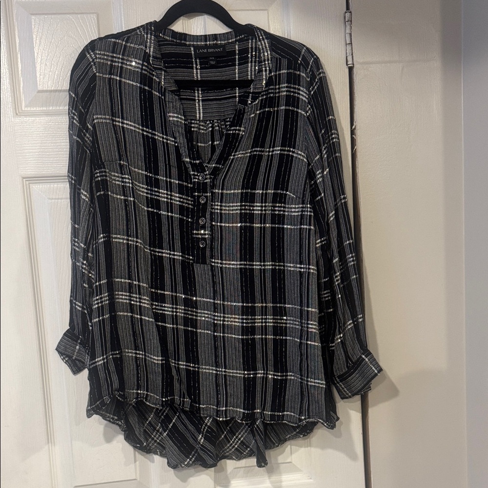 Lane Bryant 14/16 Black and White Plaid Button Down Shirt with silver sequins